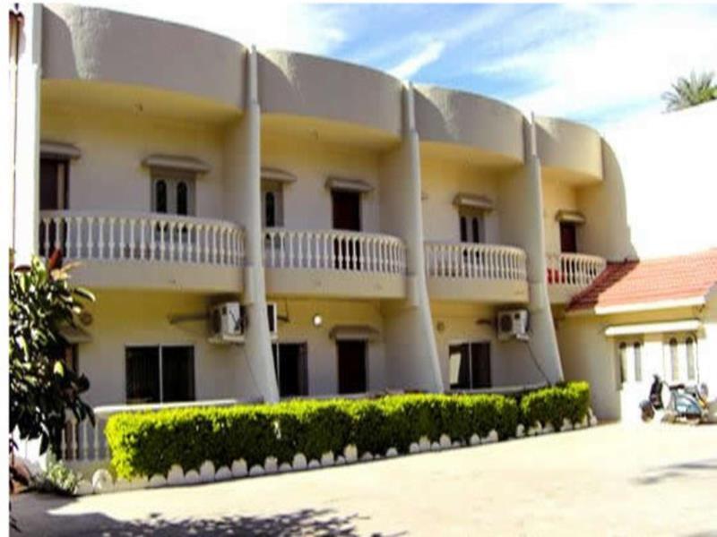 Hotel Savera Palace Mount Abu Ngoại thất bức ảnh